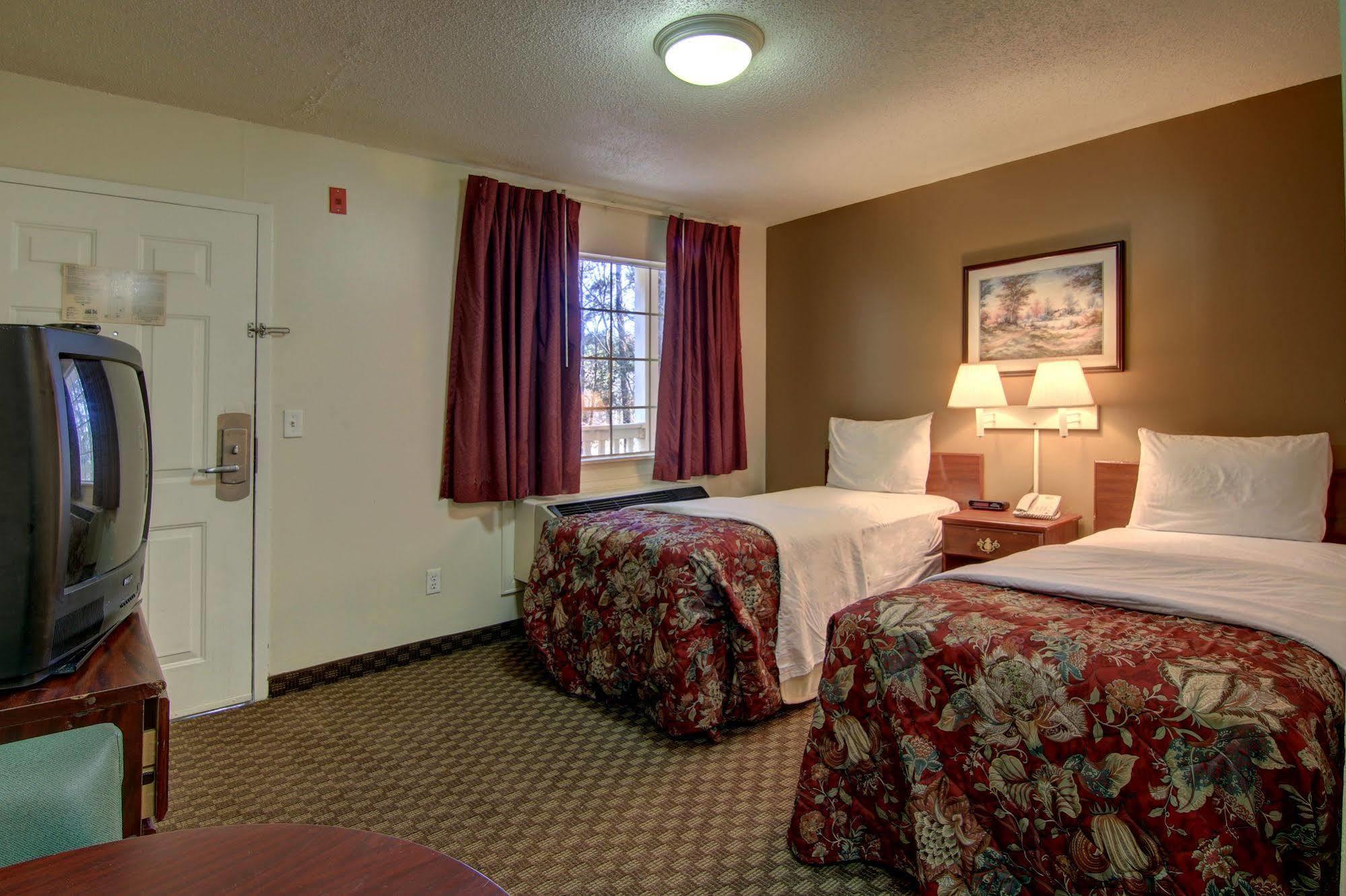 Intown Suites Extended Stay Atlanta Ga - Suwanee Dış mekan fotoğraf