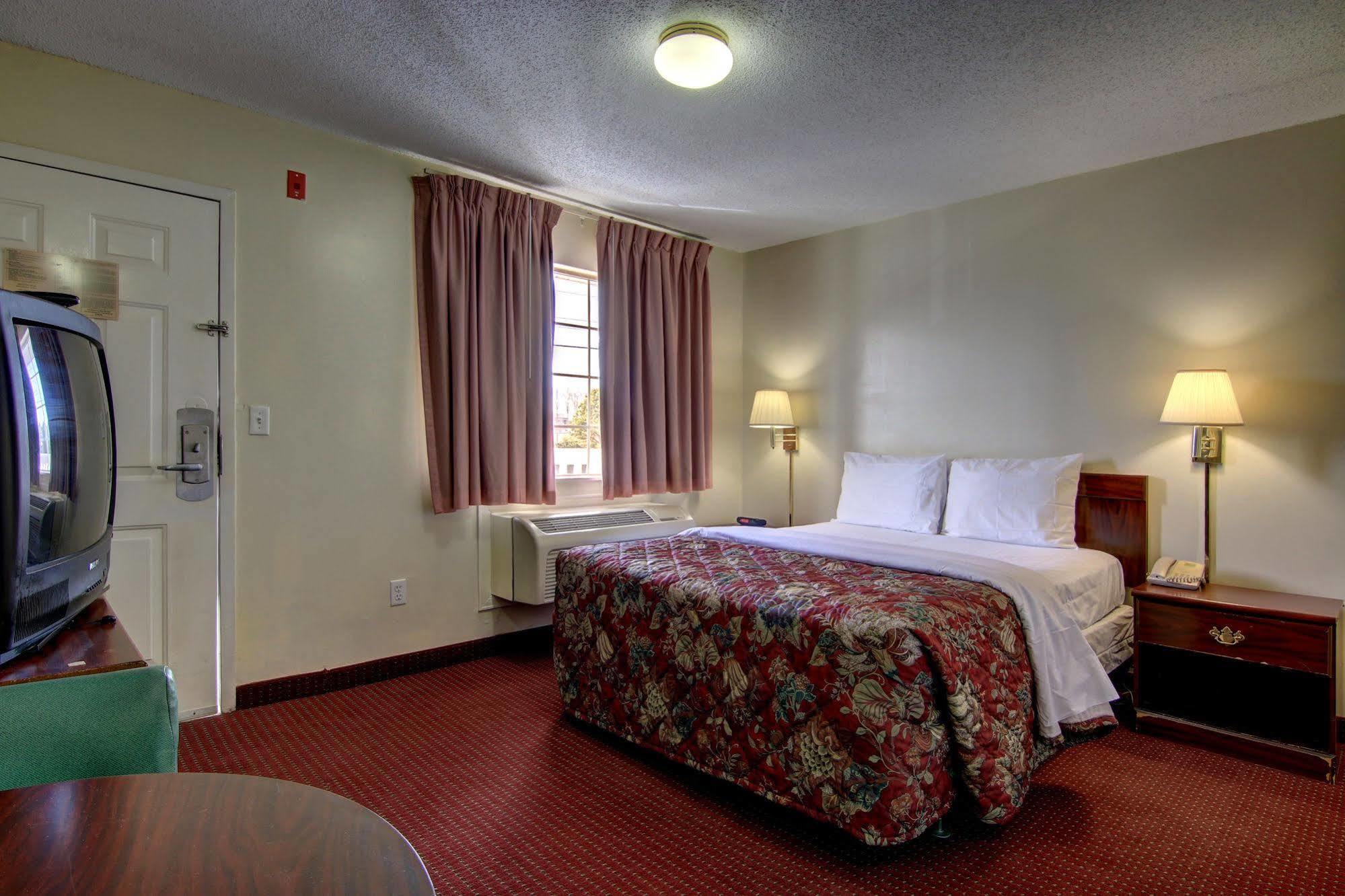 Intown Suites Extended Stay Atlanta Ga - Suwanee Dış mekan fotoğraf